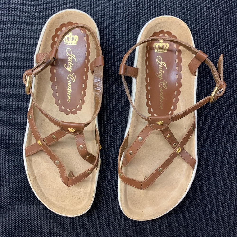 New Juicy Couture Leather sandal